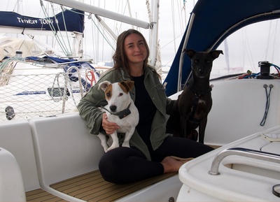 main loriane, nosy, maïdo